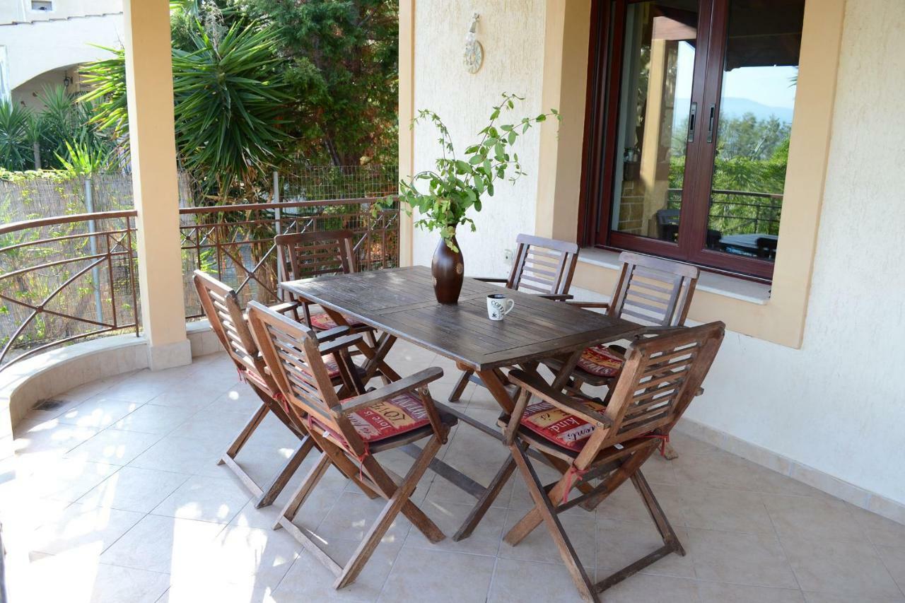 Villa Bella Loukisia Loukissia Экстерьер фото